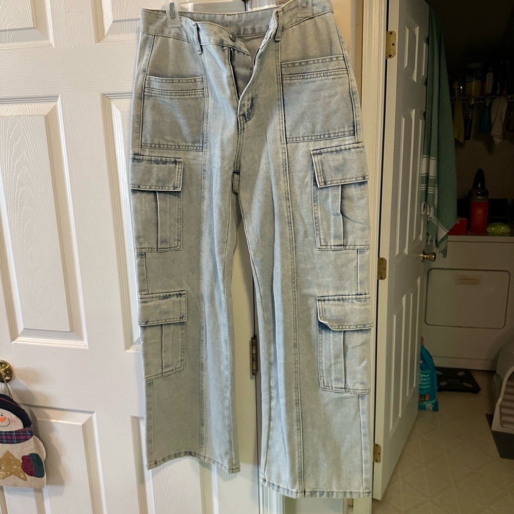 Gilipur medium jeans. Cargo pockets